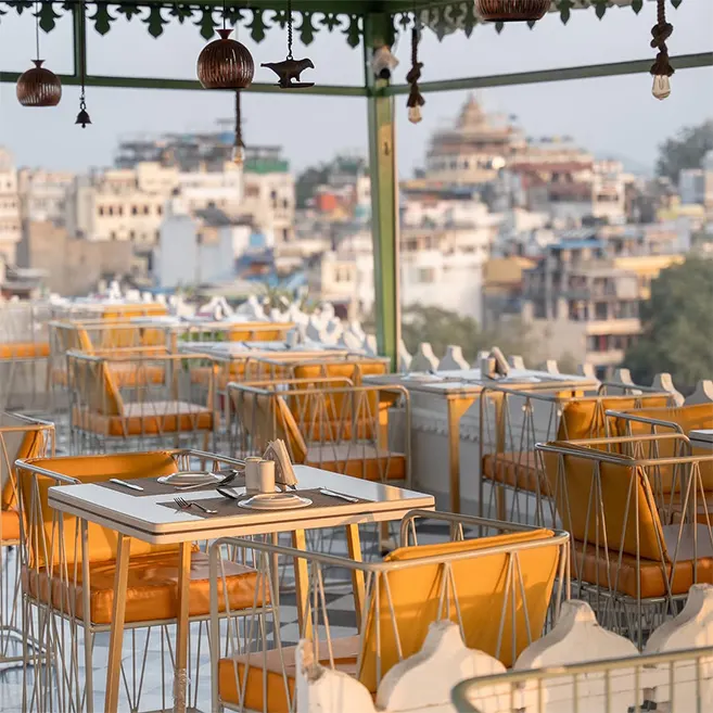 Metal Grid Chair, Cafe Chair, restro chair