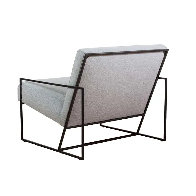 Metal lounge chair